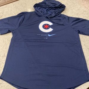 NIKE Chicago Cubs Hooded Short Sleeved Shirt, Medium, Dri-Fit, NWOT